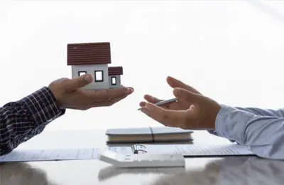 Interpreter for Notarial Signings in Livorno